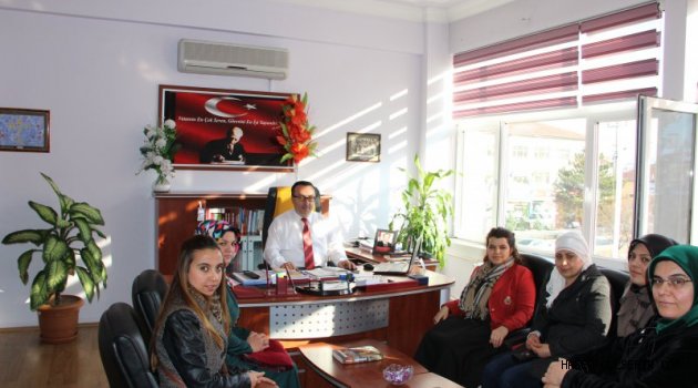 Gülşehir Ak parti Kadın Kollarından Ceylan'a ziyaret.