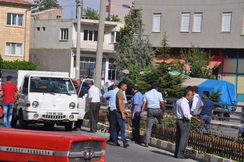 Gülşehir Nevşehir Caddesi Üzerinde Kaza; 1 Yaralı.