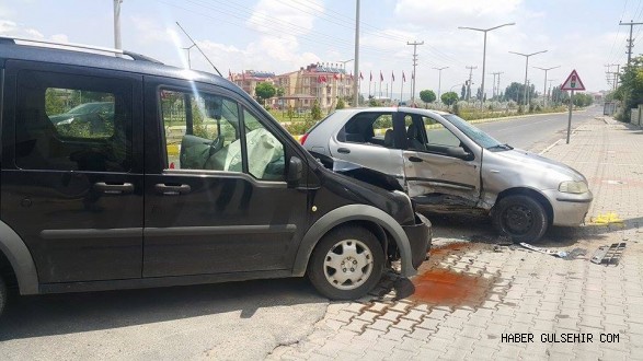Nevşehir Caddesi'nde Trafik Kazası!! 1 Yaralı.