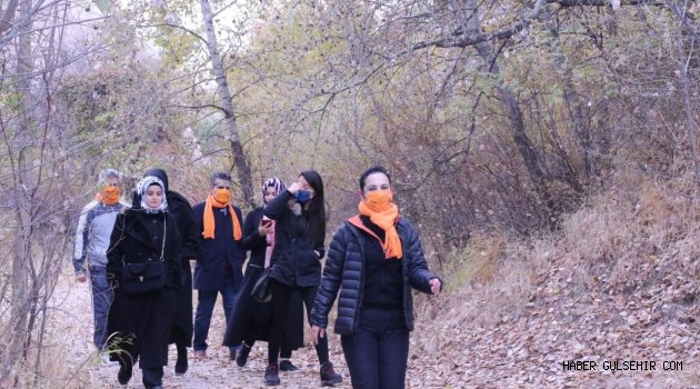 Nevşehir'de “Kadına Şiddete” Karşı Vadi Yürüyüşü Düzenlendi