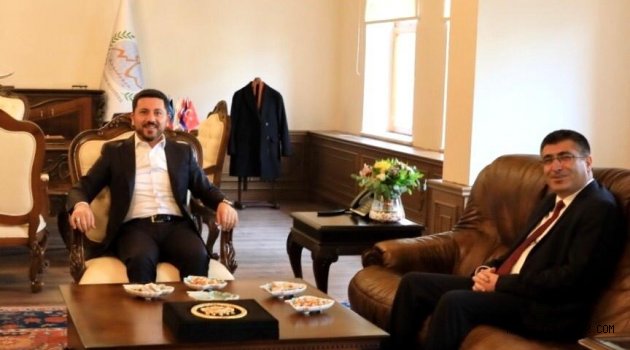 NEVÜ Rektörü Aktekin’den Nevşehir Belediye Başkanı Rasim Arı’ya Ziyaret