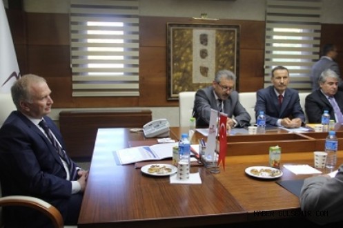 Sayın Valimiz Mehmet CEYLAN Başkanlığında İl İstihdam ve Mesleki Eğitim Kurulları Toplantısı …