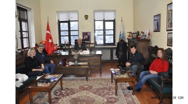 Sinema Sanatçılarından Belediye Başkanı Yıldız'a Ziyaret