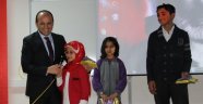  100.Yıl Ortaokulu'ndan İstiklal Marşı 95. yıldönüm ve Mehmet Akif Ersoy´u Anma Programı