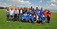Gülşehir Belediye Spor Şampiyonluk Kupasını Kaldırdı