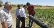 Gülşehir'in Köylerinde kanalizasyon alt yapı ve Asfaltlama çalışması yapılıyor.
