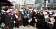 Uçhisar Kalkınma ve Dayanışma Derneği üyesi kadınlar, Ankara’daki kadınlar günü etkinliğine katıldı.