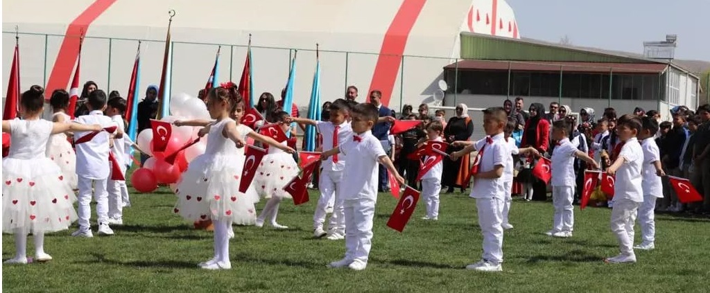 23 Nisan Ulusal Egemenlik ve Çocuk Bayramı, Gülşehir'de Coşkuyla Kutlandı.