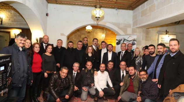 BAŞKAN ARI, 10 OCAK ÇALIŞAN GAZETECİLER GÜNÜ DOLAYISIYLA DÜZENLENEN PROGRAMLARA KATILDI