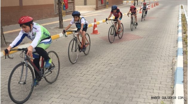 Bisiklet Takımı Madalya İçin Pedal Basacak