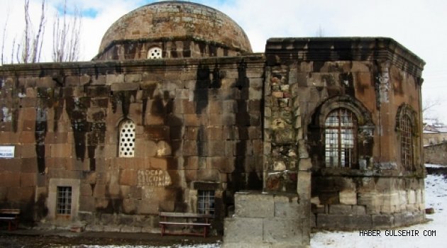 ÇARDAK CAMİİ YAPILDIĞI DÖNEME GİDİYOR.