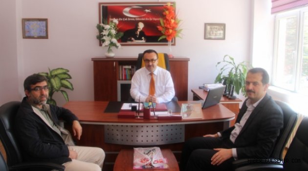 Durmuş ve Narol'dan İlçe Milli Eğitim Müdürü Ceylan'a Ziyaret.