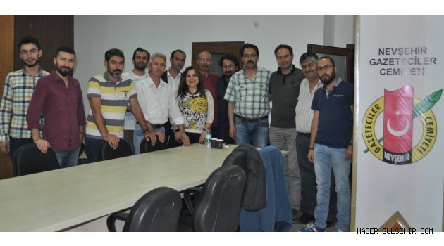 GAZETECİLER İFTARDA BULUŞTU