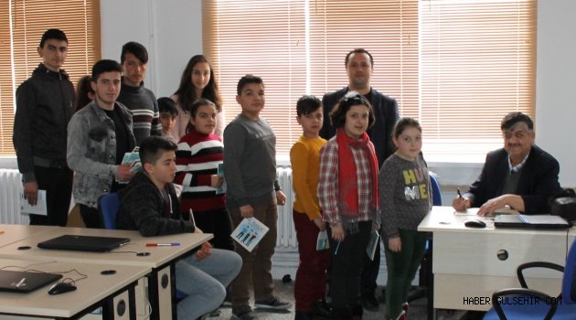 Hızlı Okuma Kursiyerleri Yazar Aytekin’in kitaplarını okuyacaklar