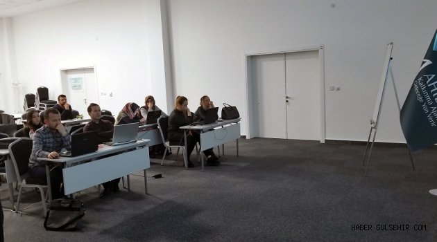 Kapadokya Üniversitesinden MEB Öğretmenlerine Kodlama Eğitimi