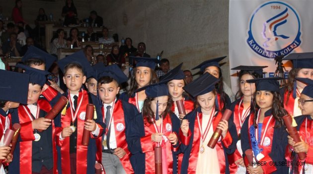 Kardelenler Artık Ortaokullu