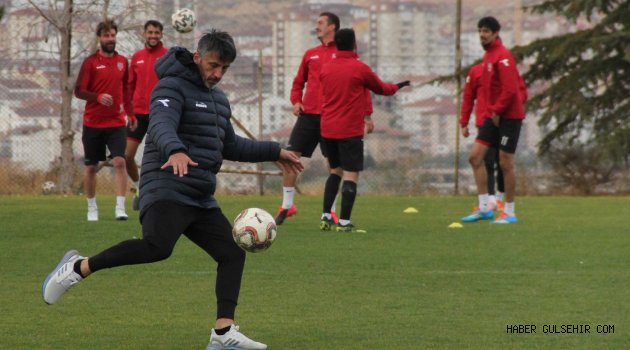 KORKMAZ VE ÖĞRENCİLERİNİN HEDEFİNDE KARAGÜMRÜK VAR