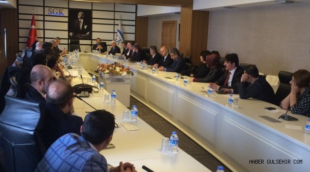 Milletvekili AÇIKGÖZ, Eczacı Çalıştayına Katıldı