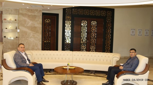 Milletvekili Menekşe’den Rektör Aktekin’e Hayırlı Olsun Ziyareti