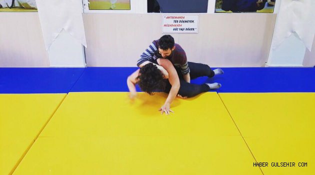 Nevşehir Ülkü Ocakları, güreş kursu açtı