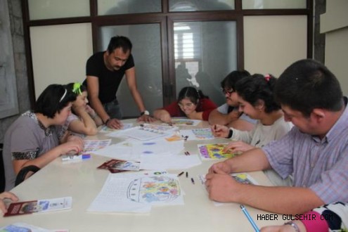Özel İnsanlar, Resim Becerilerini Geliştiriyor