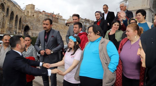 ÖZEL İNSANLARDAN BAŞKAN ARI’YA HAYIRLI OLSUN ZİYARETİ