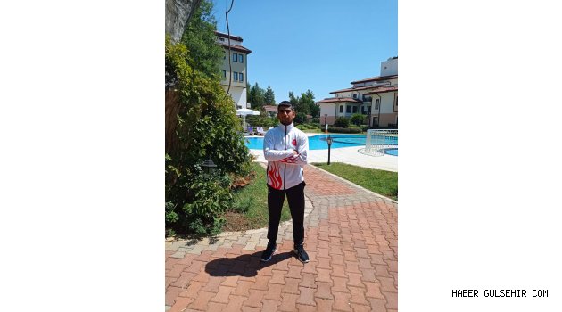 SPORCUMUZ ERAY ÇAĞLAK’A AVRUPA HALTER ŞAMPİYONASI İÇİN MİLLİ DAVET