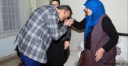 SEÇEN’İN ONURLANDIRAN ZİYARETİ, YARIM ASIRLIK ÇİFTLERİ  GURURLANDIRIYOR