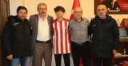 NEVŞEHİR BELEDİYESPOR ALT YAPISINDA YETİŞEN EFEKAN KARAYAZI , U-14 MİLLİ TAKIM KAMPINA DAVET EDİLDİ