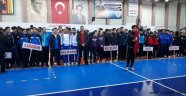 ALTINYILDIZ KIZ FUTSAL TAKIMI BÖLGE GRUP MAÇLARINA ÇIKIYOR.