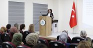 AİLE HAFTASI NEDENİYLE KONFERANS DÜZENLENDİ