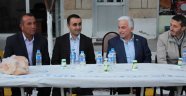 Kaymakam Tekin, Karacaşar Mahallesinde düzenlenen iftar yemeğine katıldı.