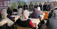Kaymakam TEKİN'den, Okuma Yazma Seferberliği  Kurslarına Ziyaret.