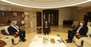 MHP İL BAŞKANI KAYA VE TES. ŞUBE BAŞKANI URGENÇ REKTÖR AKTEKİN’İ ZİYARET ETTİLER.