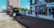 MUSTAFA PARMAKSIZ CADDESİ’NDE SICAK ASFALT SERİMİ ÖNCESİ SON HAZIRLIKLAR
