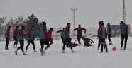 Nevşehir Belediyespor Karda Antrenman Yaptı