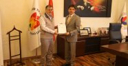 NEVŞEHİR İL DEFTERDARI ORHAN TAŞ’TAN BAŞKAN PARMAKSIZ’A TEŞEKKÜR BELGESİ