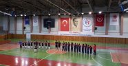  OKUL SPORLARI KÜÇÜK KIZ ERKEK HENTBOL İL BİRİNCİLİĞİ MÜSABAKALARI BAŞLADI