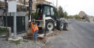 Uçhisar’da kaldırım ve çevre düzenleme çalışmaları devam ediyor.