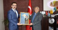 Ülkü Ocakları Başkanı Korkmaz, Başkan Karaaslan’ı ziyaret etti.