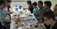 Vali Aktaş, İmam Hatipliler ile İftarda Buluştu