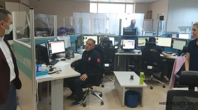 Vali Aktaş; Nevşehir'de Kamu Görevlilerini, Çalıştıkları Yerde Ziyaret Etti.