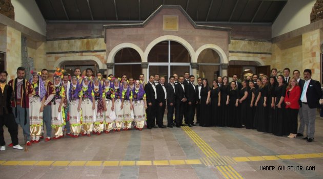 YARIM ASIRLIK ÇİFTLER NEVŞEHİR BELEDİYESİ TARAFINDAN ÖDÜLLENDİRİLDİ