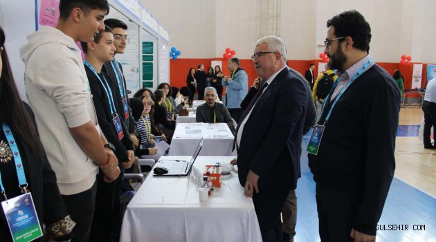 YAZICI, ''55. LİSE ÖĞRENCİLERİ ARAŞTIRMA PROJELERİ KAYSERİ BÖLGE YARIŞMASI SERGİ AÇILIŞI"NI ZİYARET ETTİ