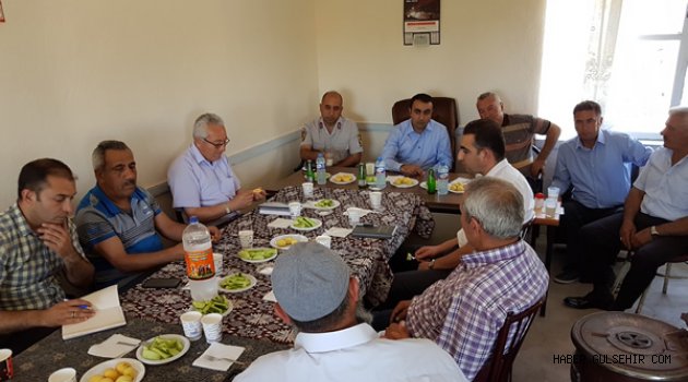 Yeşilöz Köyünde Güvenlik ve Halk Toplantısı Gerçekleştirildi.